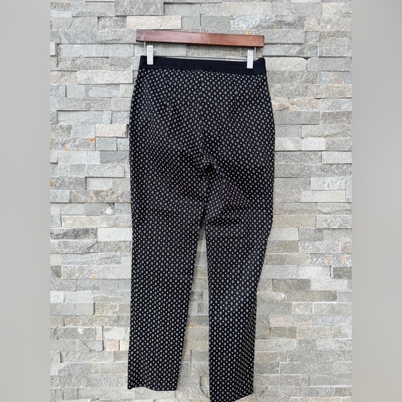 Ter De Caractere Black and White Blazer and Pant Suit Set 2 - Picture 11 of 15